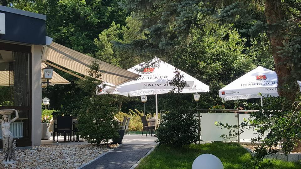 Waldhotel Sindelfingen am Eichholz Exterior foto
